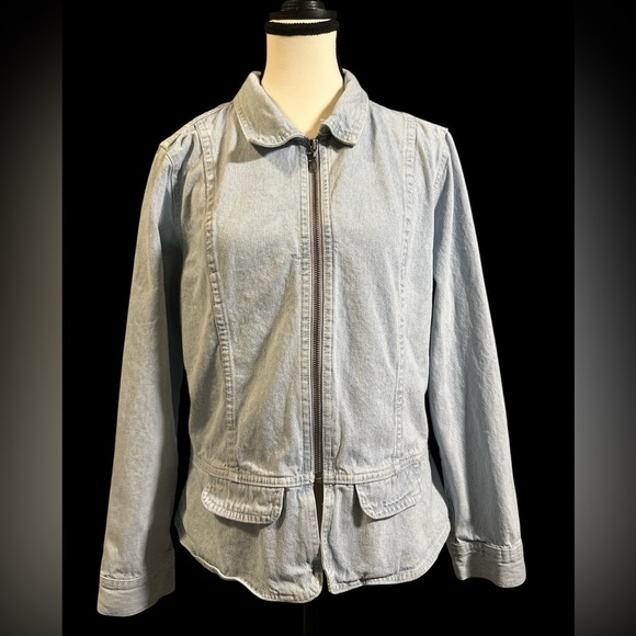 Christopher & Banks Light Blue Jean Jacket* small call out - Picture 1 of 8
